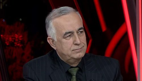 وتووێژی تایبەتی “قەندیل پرێس” لەگەڵ بەڕێز ئەبوبەکر کاروانی نووسەر و سیاسەتمەداری کورد